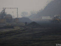 Росія збільшила нелегальний продаж вугілля з окупованого Донбасу – Bloomberg