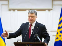 Президент України звернувся до Верховної Ради України з щорічним посланням, у якому виступив проти проведення позачергових виборів