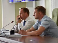 Схеми посадових осіб Чернігівської міської ради.