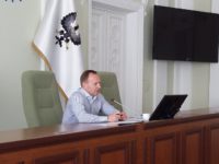 Місцеві вибори близько: як виконує обіцянки мер Чернігова Владислав Атрошенко