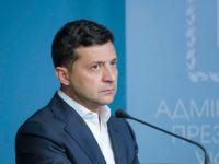 Зеленський оголосив про проведення всеукраїнського опитування у день виборів