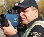 Ваші права. ДО УВАГИ ВОДІЇВ: чи може поліцейський тримати в руках прилад TruCAM?